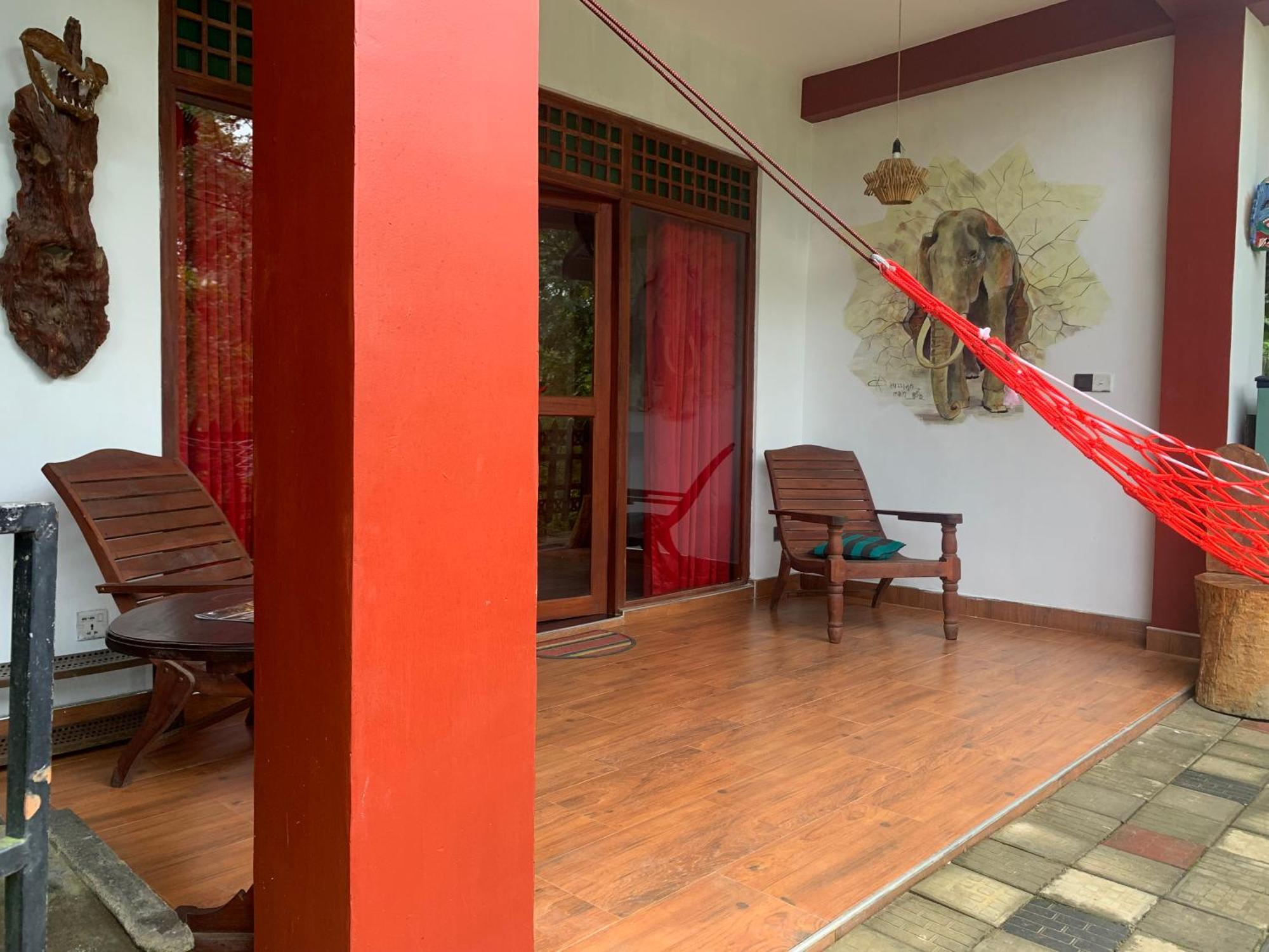 Mc Queen Homestay Ella Esterno foto